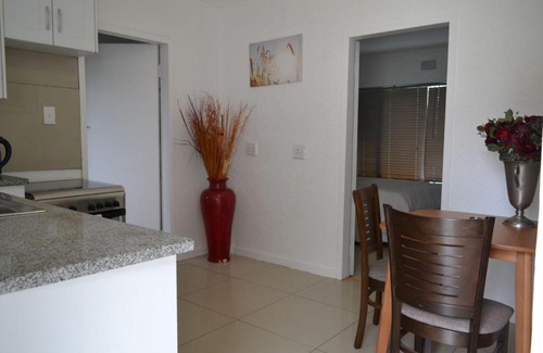 Greater Johannesburg Metropolitan Area Apartamento | Bryanston Elgin - Cottage 5