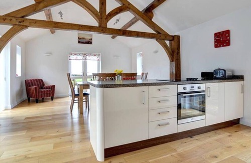 Derwen Casa | La casita más pequeña de 2 ubicada en la pequeña propiedad de los propietarios, Bryn Eithin Bach es una forma perfecta.