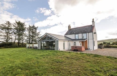 Garn Fadryn Casa | Bryn Ffynnon