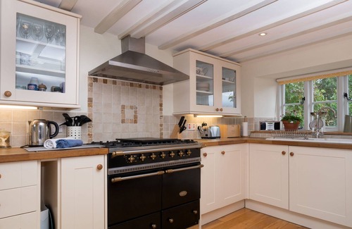 Eglwysbach Cabaña | Desde £ 25 por persona por noche, 2 camas, casa de vacaciones para 4 personas con estufa de leña en Colwyn Bay, Norte