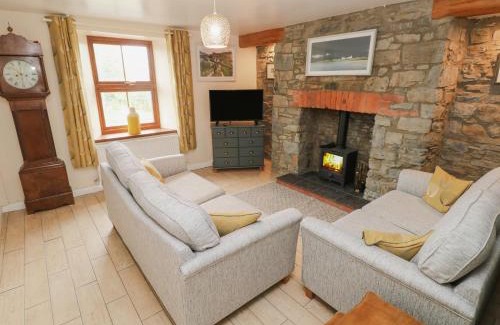 Llangynin Casa | Brynawel