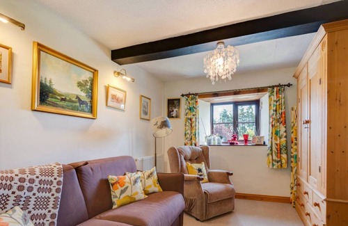 Llangurig Casa | Autónoma de Llangurig, esta es una casa de campo espaciosa y bien equipada en una excelente