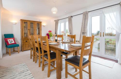 Trefin Casa | Bryngarw