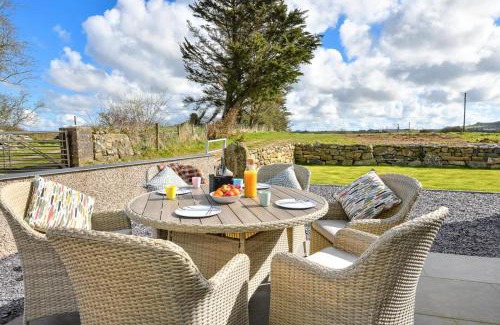 Garn Fadryn Casa | Brynhynog Fawr