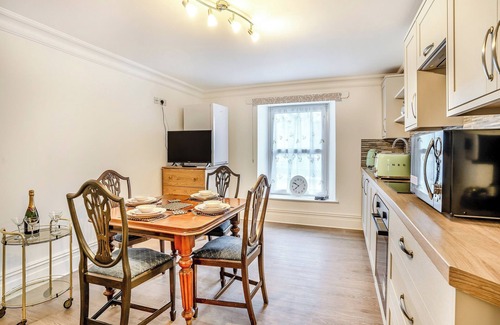 Felinfach Cabaña | Brynog Mansion Apartment