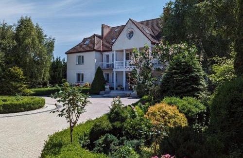 Debki Casa | Brzozowy Dworek