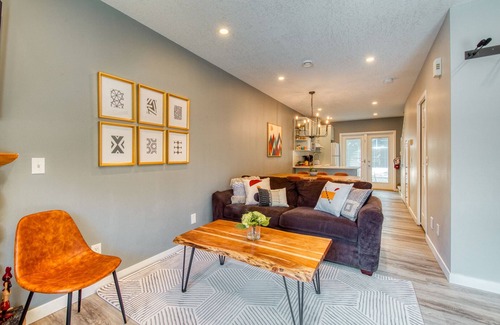 Harvie Heights Casa | Btfl Newly Reno 2BDM 2 Bth Sleep Up to 6 Adults+Kids Townhouse W/AC in Rockies
