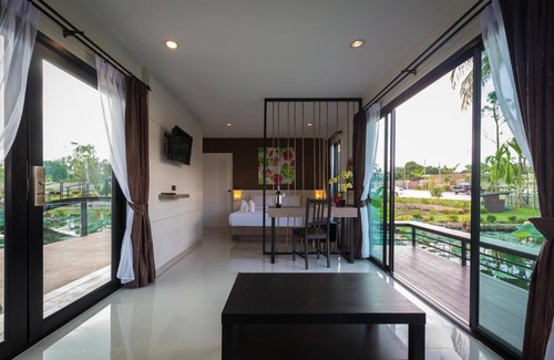 Pattaya Hotel | Bua Tara Resort
