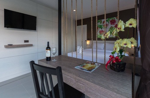 Pattaya Hotel | Bua Tara Resort