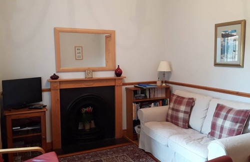 Callander Condominio | Buchanan Self Catering, Main Street, Callander. Alojamiento central para 4
