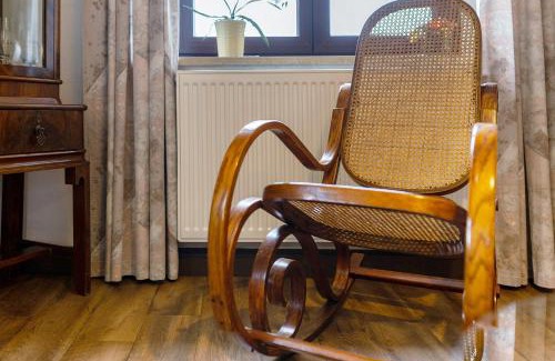 Kirchenlamitz Apartamento | Buchhaus Vier - Mittelgeschoss