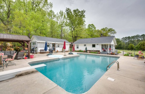 Buckhead Cabina | Buckhead Cabin w/ Fireplaces & Private Pool!
