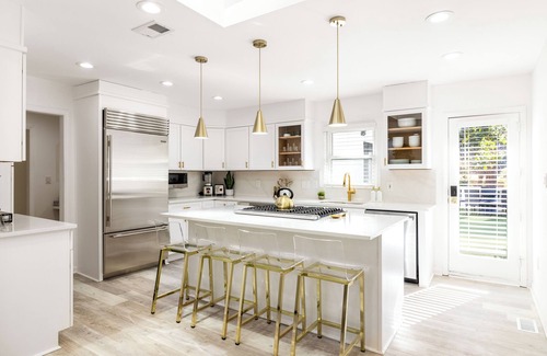 Buckhead Casa | Buckhead/Hot Tub/Luxurious/Walk to Lenox Mall