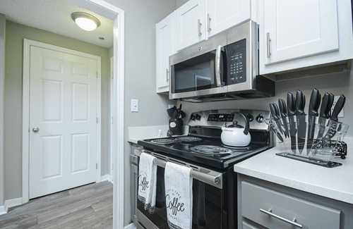 Lindbergh Apartamento | Buckhead Oasis (Unfurnished Apartment)