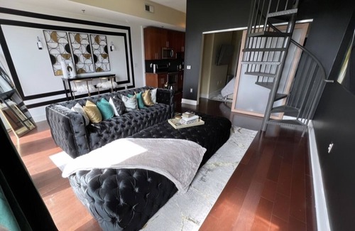 Lindbergh Condominio | Buckhead Rooftop Two story Condo With Marta Access