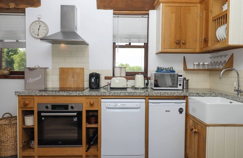 Kingsteignton Cabaña | BUCKLEIGH LODGE, character holiday cottage in Kingsteignton