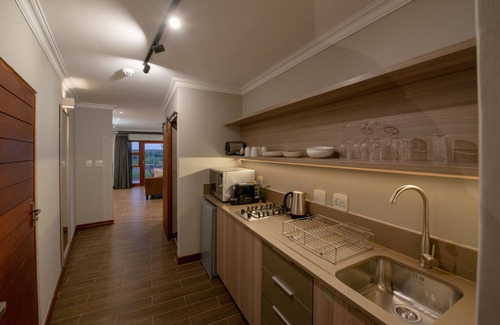 Nkomazi Cabina | Buckler’s Africa Lodge Kruger Park