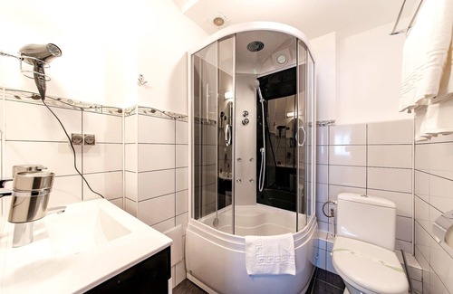 Bucharest City-Centre Hotel | Bucur Accommodation