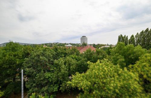 Krisztinavaros Apartamento | Buda Breeze 1BDR w AC by NW