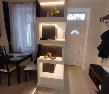 Corvin negyed Apartamento | Budapest Center City Home 1