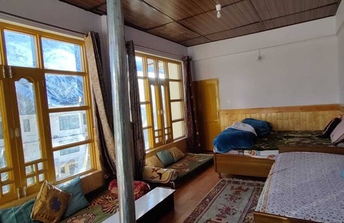 Kaza Cama Y Desayuno | Buddha Home Stay Kaza