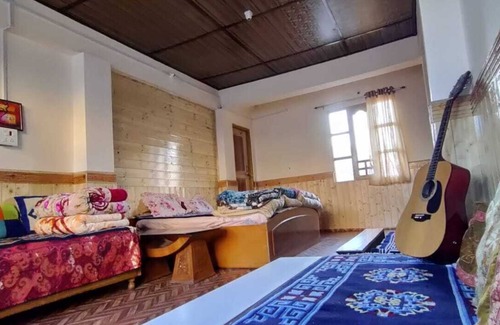 Kaza Cama Y Desayuno | Buddha Home Stay Kaza