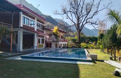 Timilimansingh Casa | Buddy Hikers stay Dehradoon