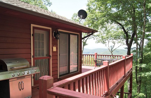 Unaka Chalet De Esquí | Buddy's Mountain View - mountain views