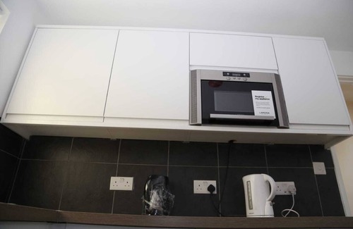 Thamesmead Casa | Budget 4-bedrooms In Thamesmead