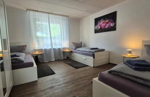 Wabe-Schunter-Beberbach Apartamento | Budget Base Apartment