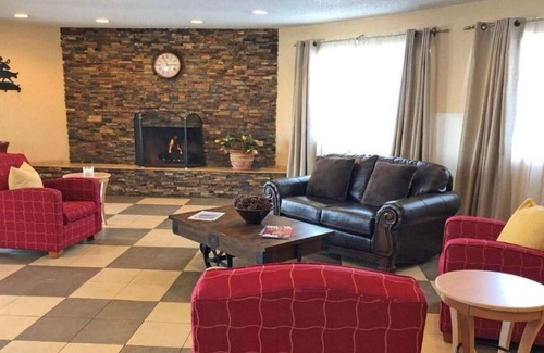 Evanston Casa | Budget-friendly Accommodation in Knights Inn Evanston! Free Onsite Parking