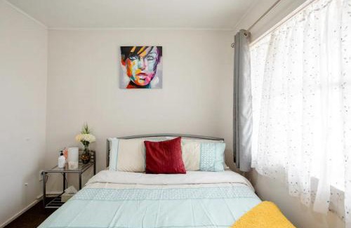 Auckland Casa | Budget friendly rooms near the airport