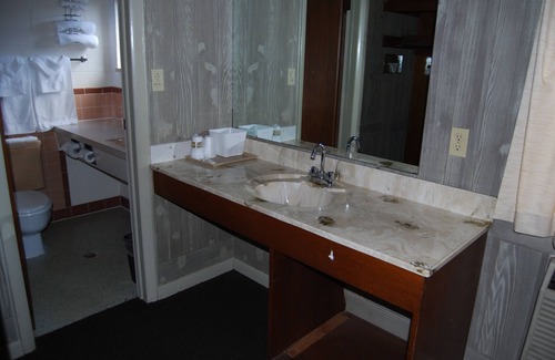Johnstown Hotel | Budget Host 254 Inn Loveland