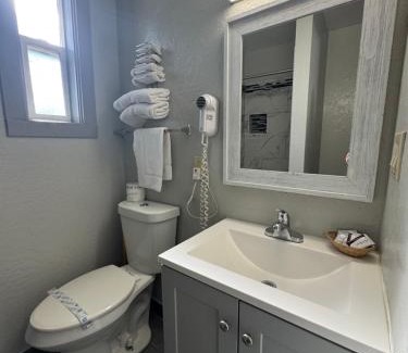 Lakeside Park Hotel | Budget INN At The Heavenly Gondola
