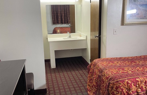 Elizabeth Hotel | Budget Inn - Elizabeth, NJ