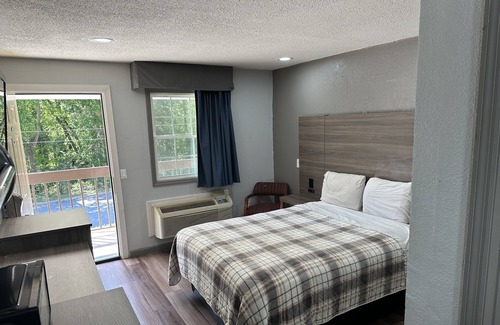Columbia Hotel | Budget Inn Express