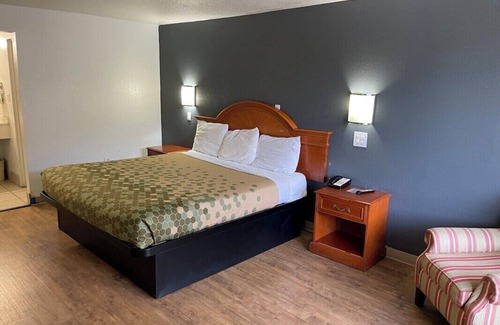 Gantt Hotel | Budget Inn Greenville By Hotel O I-85