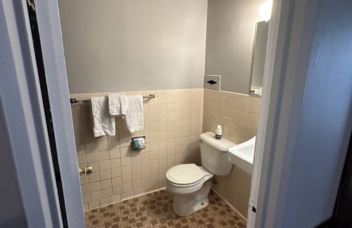 Appleton Hotel | Budget Inn