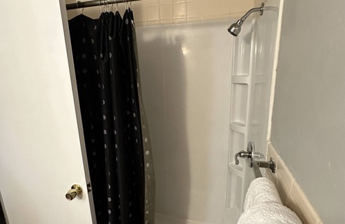 Appleton Hotel | Budget Inn