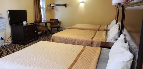 South Portland Hotel | Budget Inn