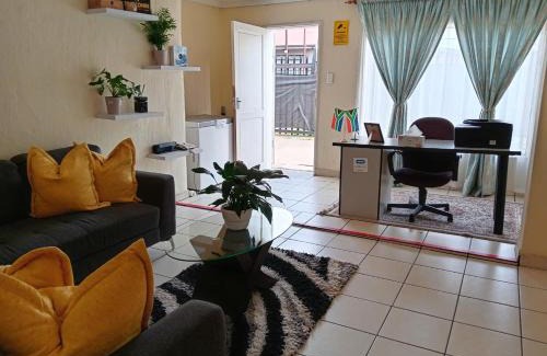 Krugersdorp Casa | Budget Stays at Olivia Pines Guesthouse