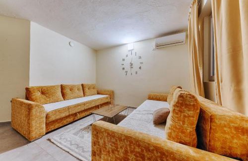 Lazi Apartamento | BUDVA FAMILY apart