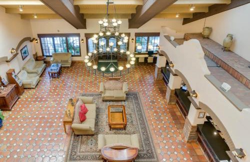 Northwest Anaheim Hotel | Buena Park Grand Hotel & Suites