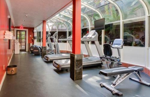 Northwest Anaheim Hotel | Buena Park Grand Hotel & Suites