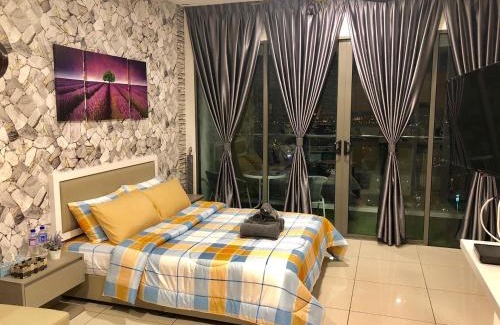 Bangi Sentral Casa | Buff Evo Soho Bangi Sentral with NETFLIX & WiFi