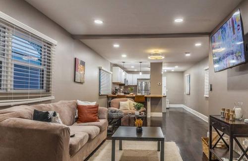 Front Park Casa | Buffalo - Alicia 2BDRM