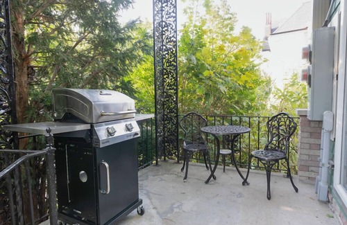 Allentown Apartamento | Buffalo Nest - 2BR/WiFi/Full Kitchen/Grill/Patio