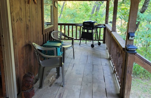 Jasper Cabina | Buffalo Trails Cabin , 1.5 mi to Jasper, Ar., close to Buffalo National River