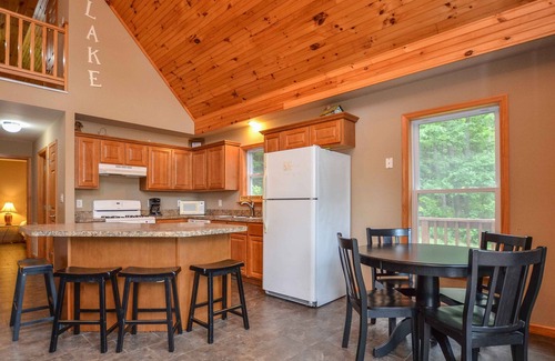 Ovid Casa | Bufflehead Bungalow: "Diversión familiar!"