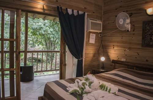 Cocles Hotel | Bugabutik Hotel Resort
